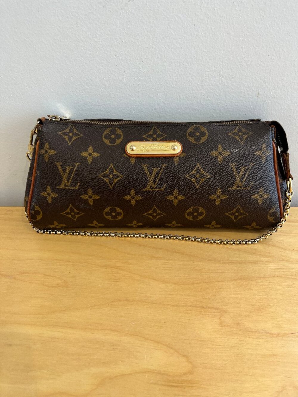 Louis Vuitton Monogram Eva Clutch